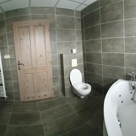 Apartment Snowhouse Rodinne S Balkonom 100m2 *
