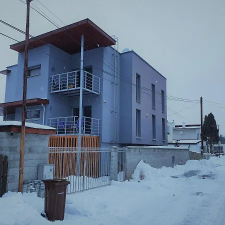 Apartment Snowhouse Rodinne S Balkonom 100m2 *