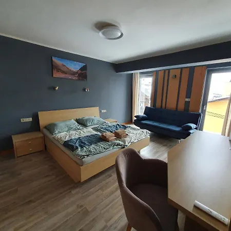 Snowhouse Rodinne S Balkonom 100m2 * Liptovský Mikuláš