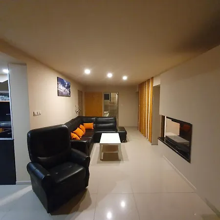 Appartement Snowhouse Rodinné S Balkónom 100m2