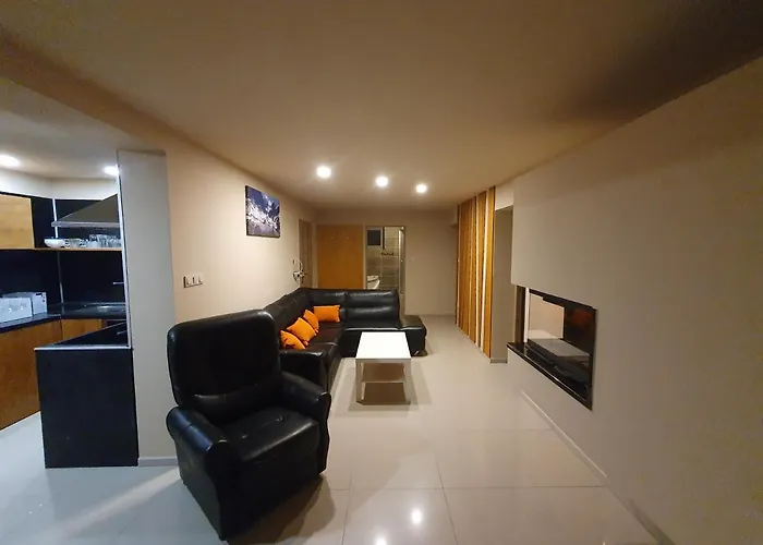 Apartmán Snowhouse Rodinne S Balkonom 100m2